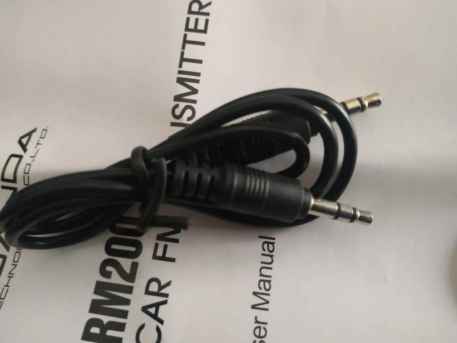 Guanda Bluetooth 5.3 Trasmettitore FM Auto Schermo 1,8 Ricarica 18W