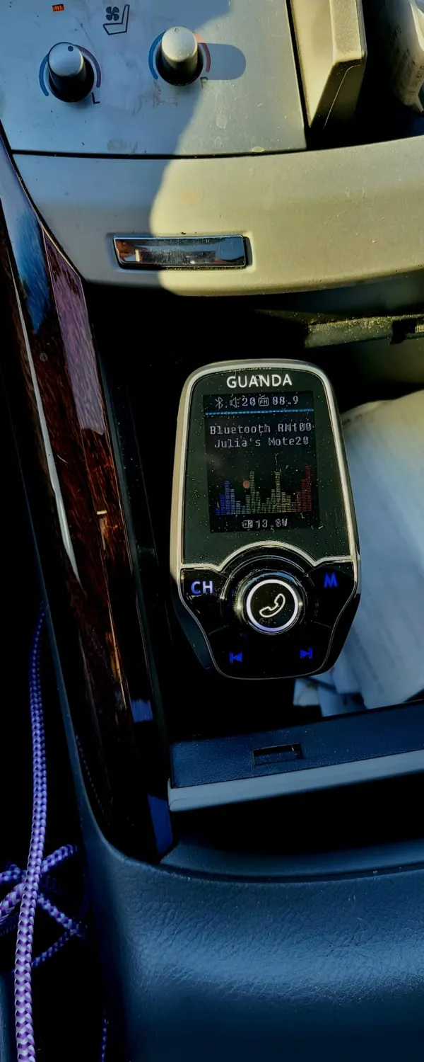 Guanda Trasmettitore FM Bluetooth Auto Schermo 1.8'' 2 USB