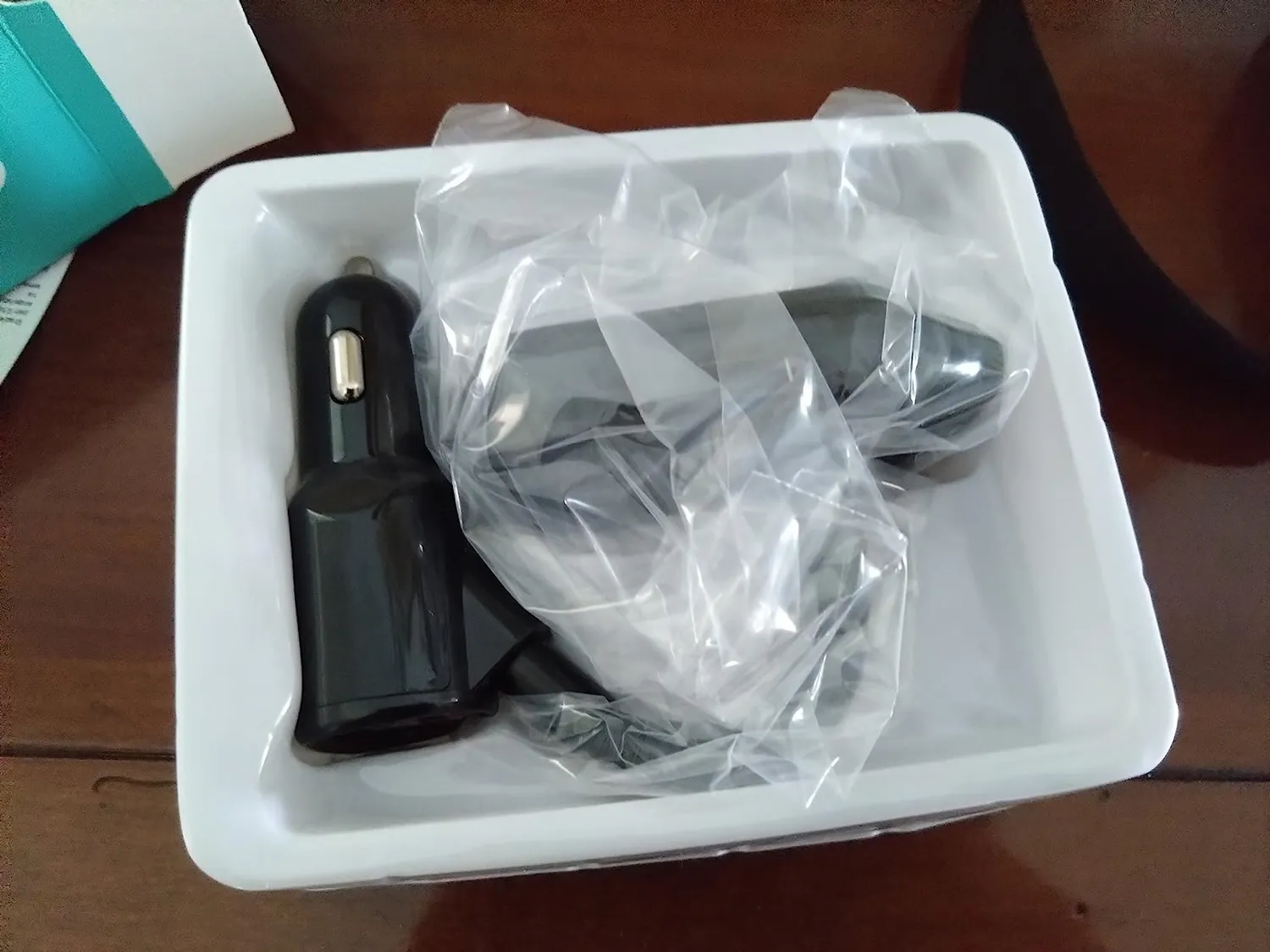 Guanda trasmettitore FM Bluetooth auto 1,8" 2 USB