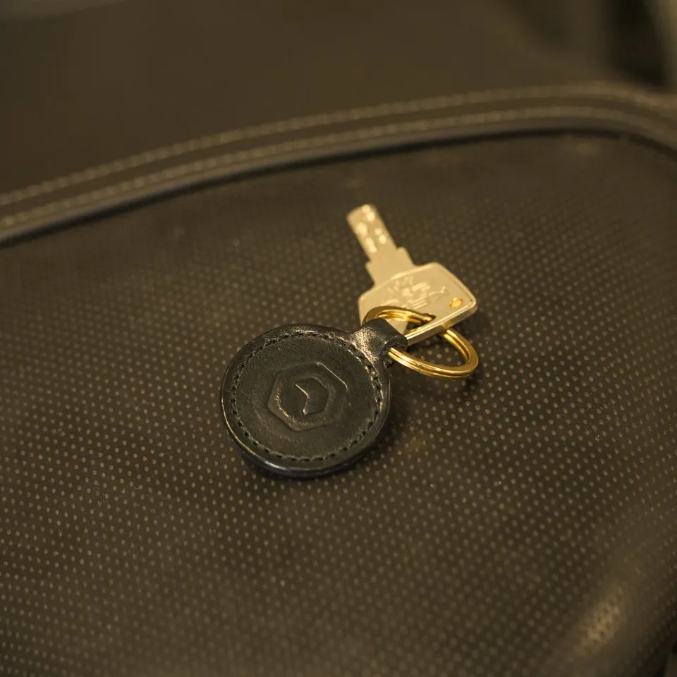 Motogadget mo.lock portachiavi pelle chip NFC ottone